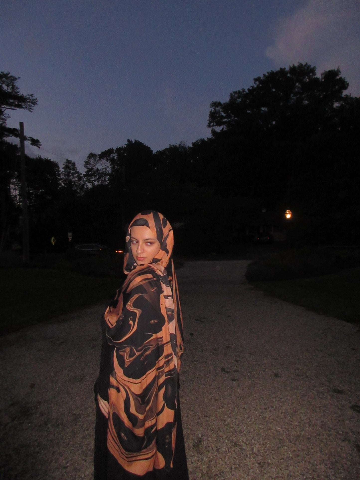 Pumpkin Noir Modal Hijab