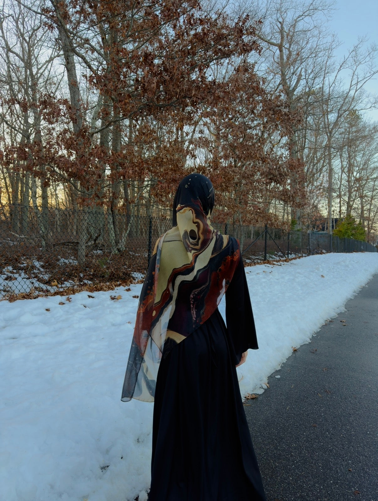 Hot Cocoa Printed Model Hijab