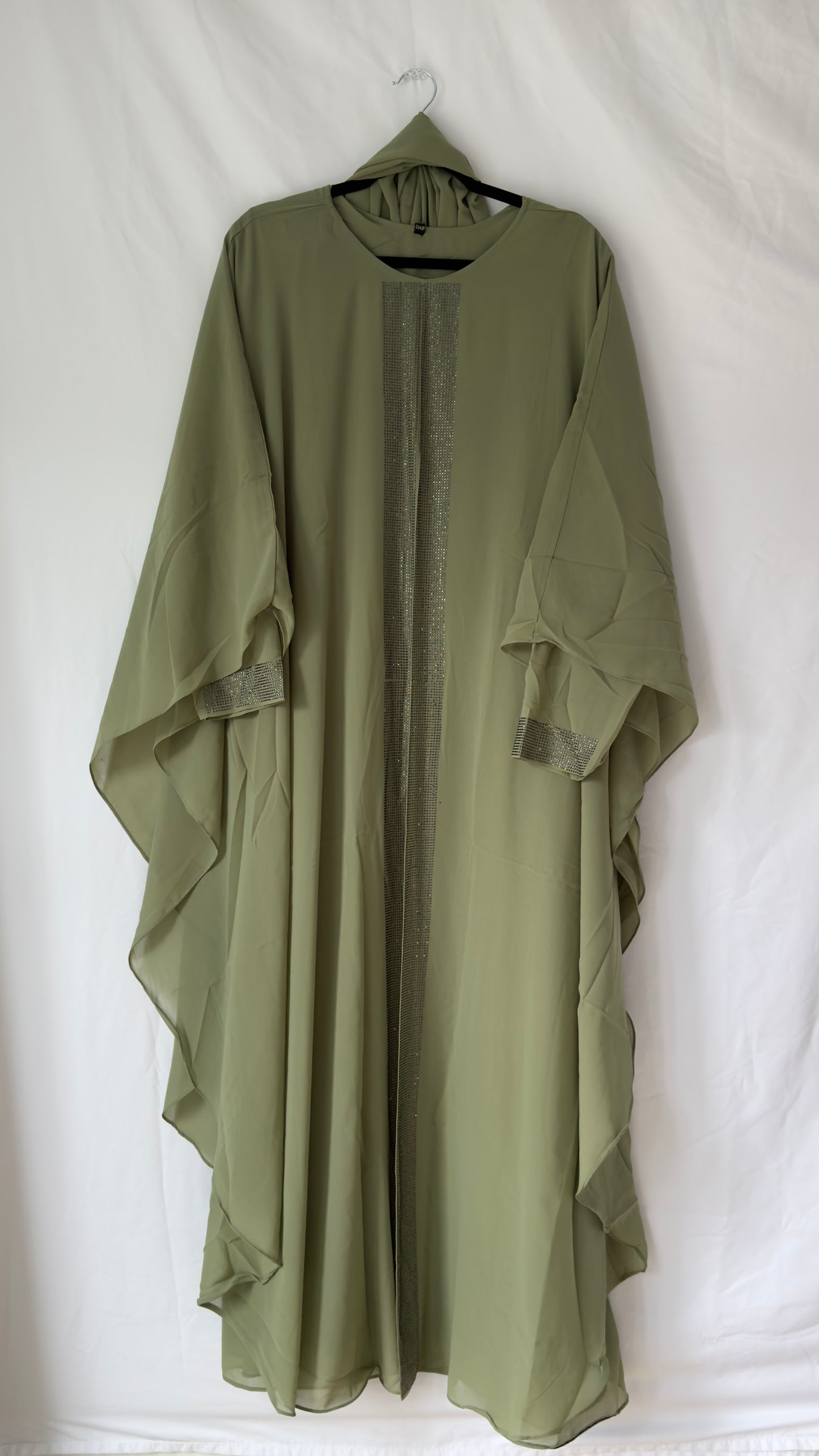 Batwing w Studs