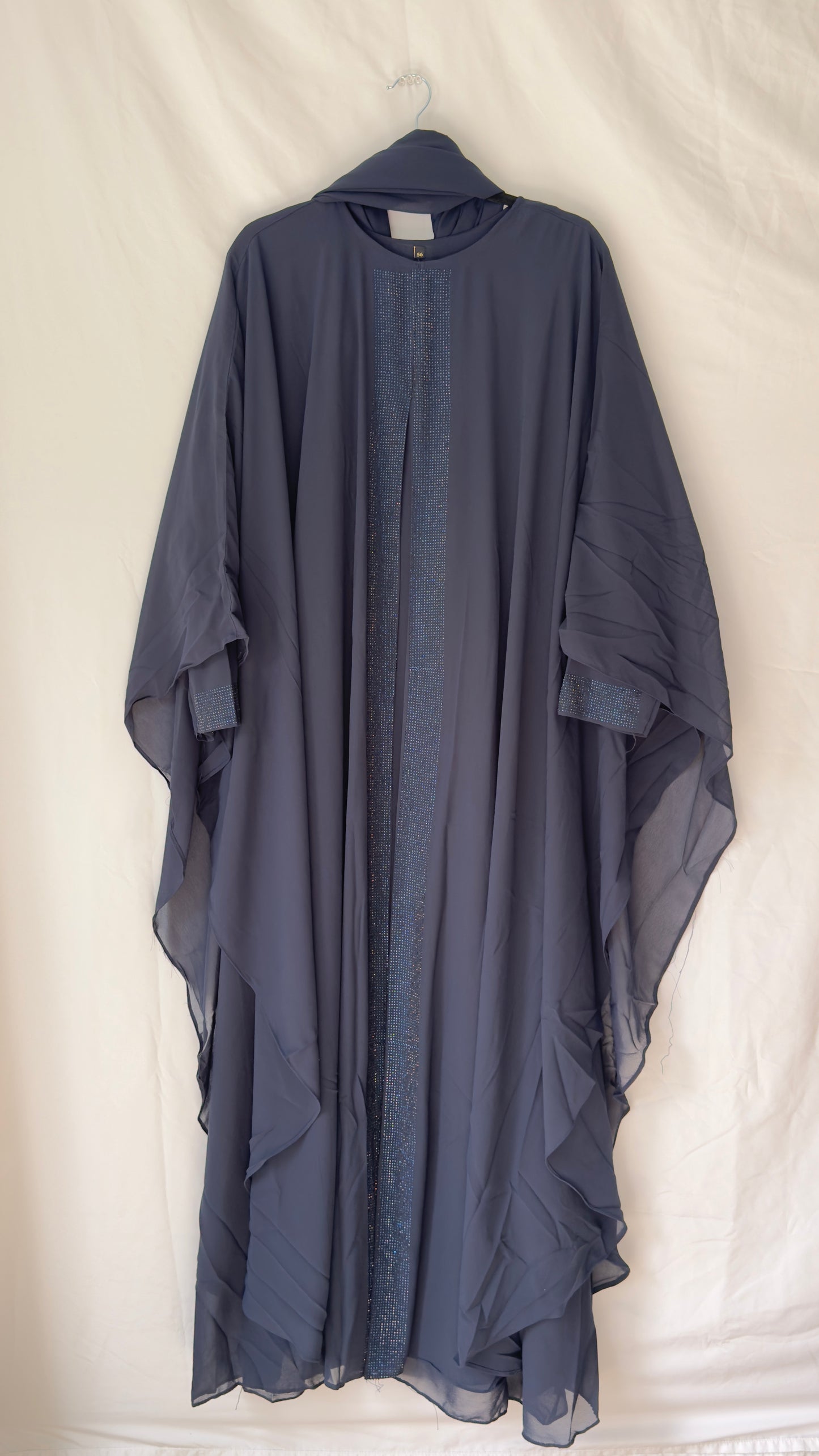 Batwing w Studs